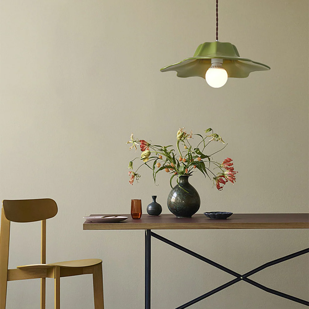 Simple Resin Alien Pendant Lamp - Image 8