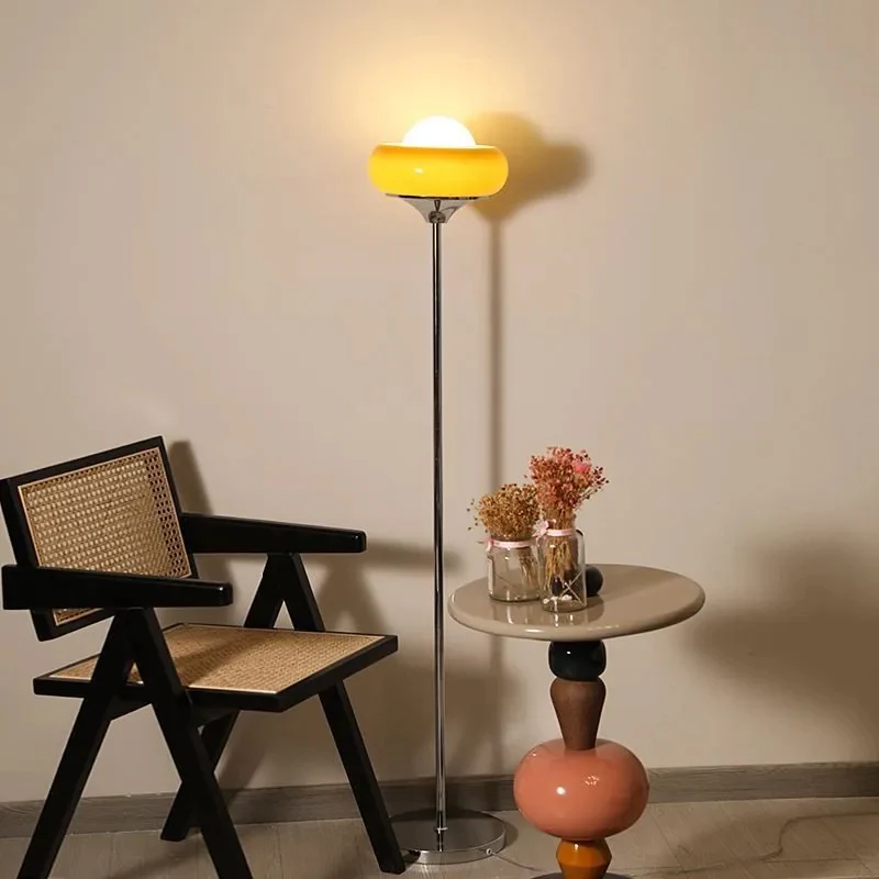 Vintage Bauahus Creative Bedroom Floor Lamp - Image 4